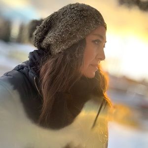 Meet your Posher, Ana